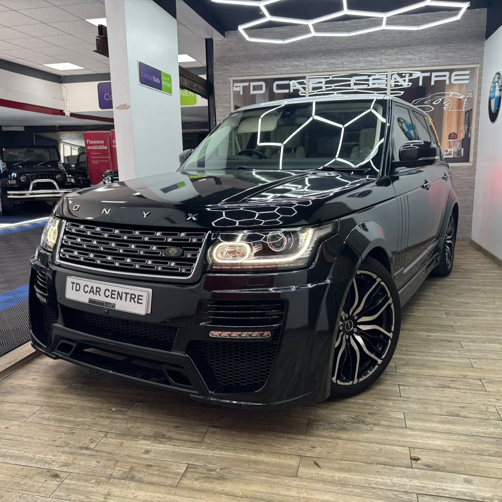 Land Rover ONYX